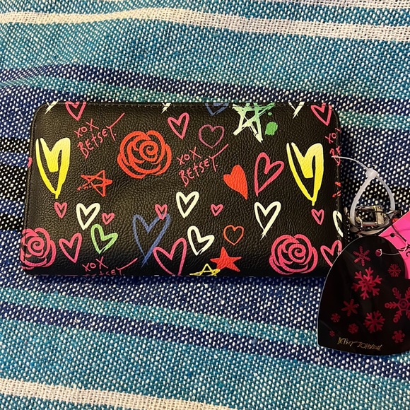 Betsey Johnson Large Wallet - Picture 3 of 5
